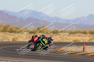 media/Oct-29-2022-CVMA (Sat) [[14c0aa3b66]]/Race 11 Amateur Supersport Open/